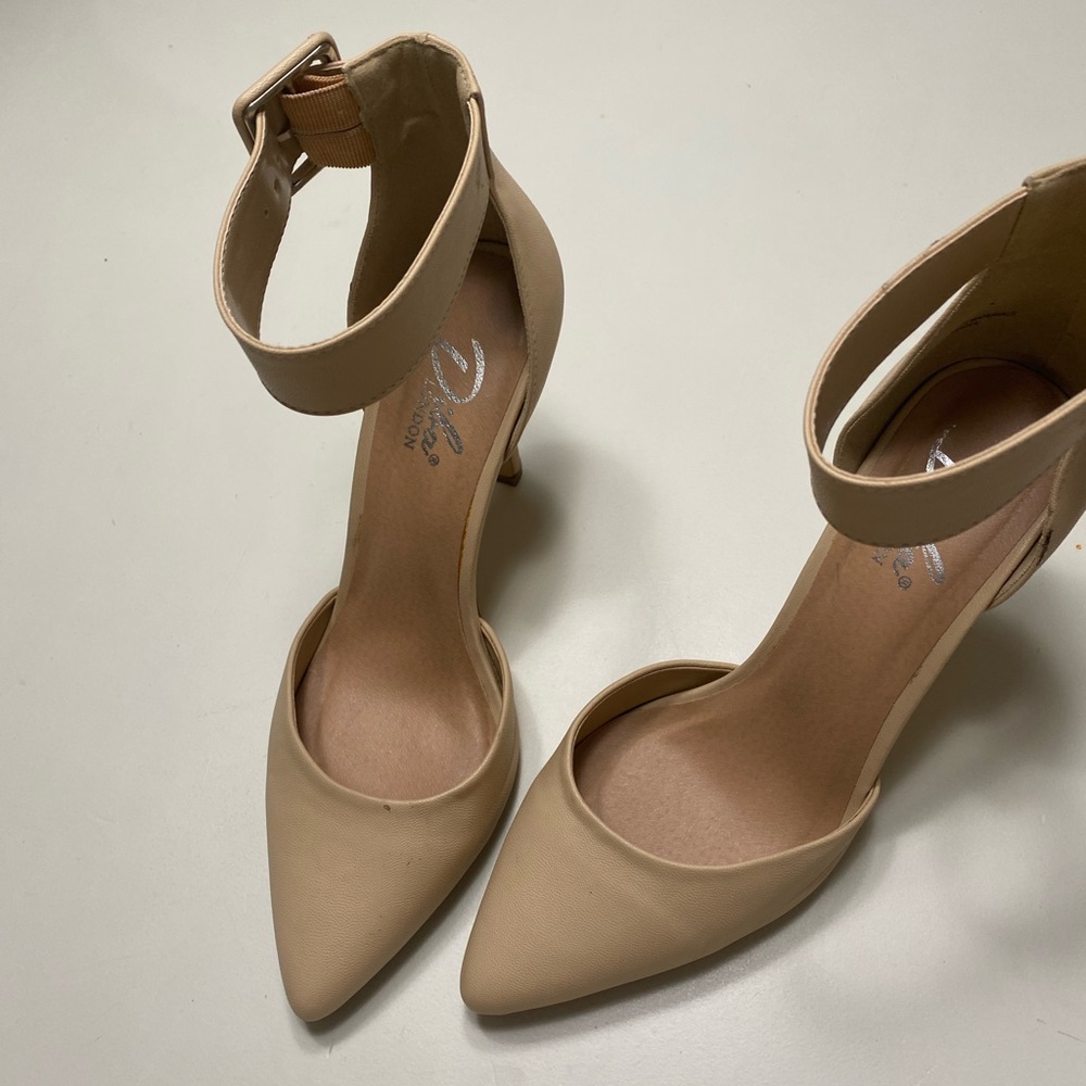 Women nude heels
